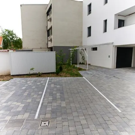 Starlight Silver Szeged - Exclusive Exterior photo