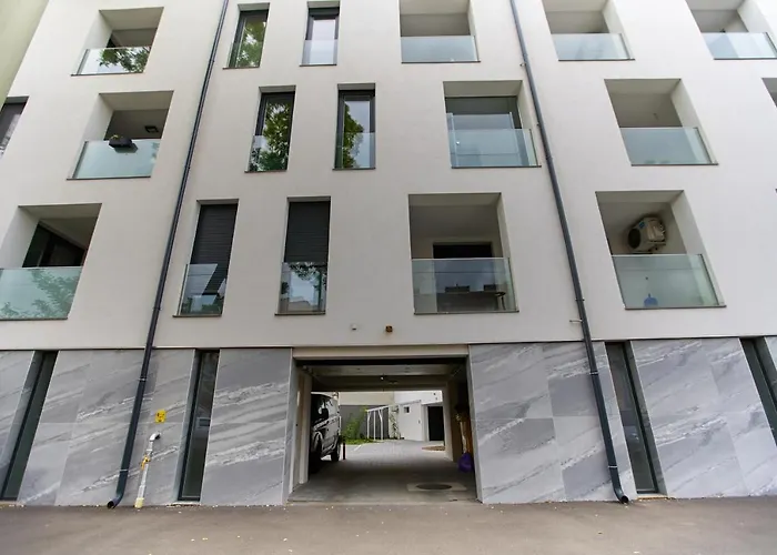 Starlight Silver Szeged - Exclusive
